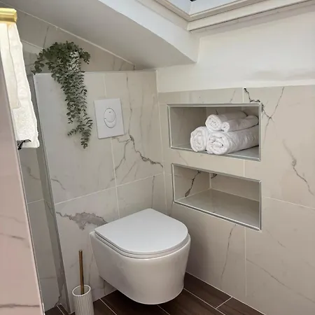 Cocon Lumineux Sous Les Toits De