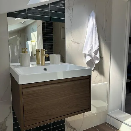 Cocon Lumineux Sous Les Toits De